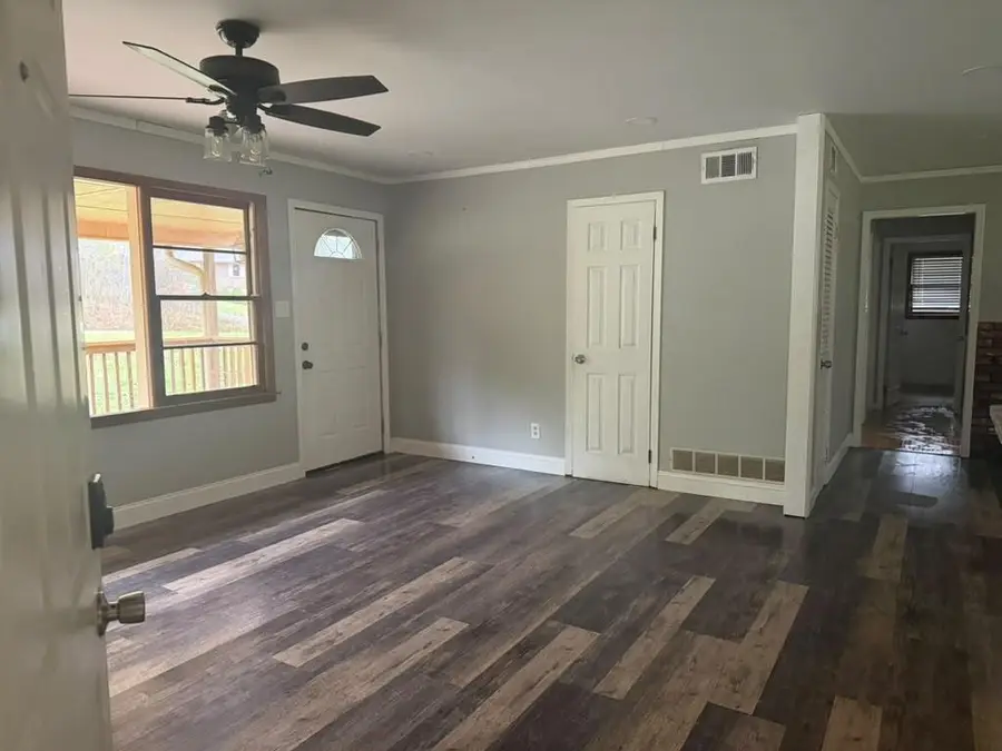 803 S Red Rock Road, Toccoa, GA 30577 - #2