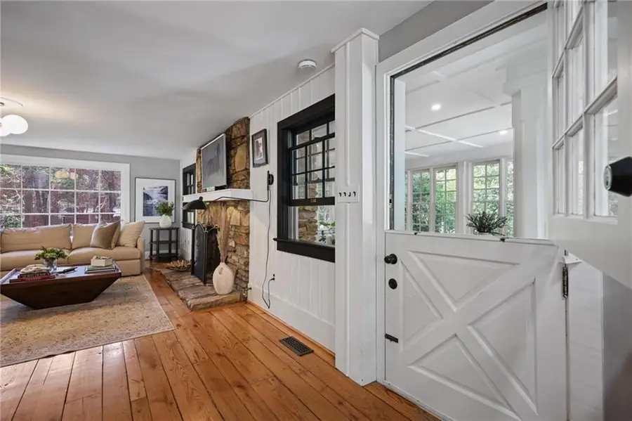 45 Michelle Circle, Sandy Springs, GA 30342 - #2