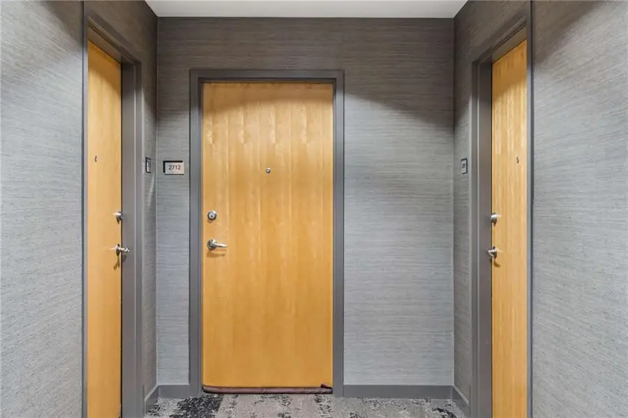 400 W Peachtree Street Nw #2712, Atlanta, GA 30308 - #2