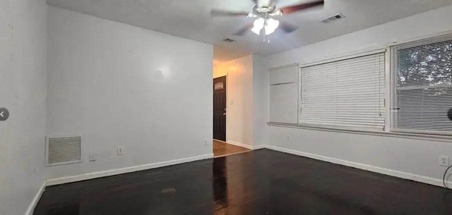 5652 Ash Street, Forest Park, GA 30297 - #3