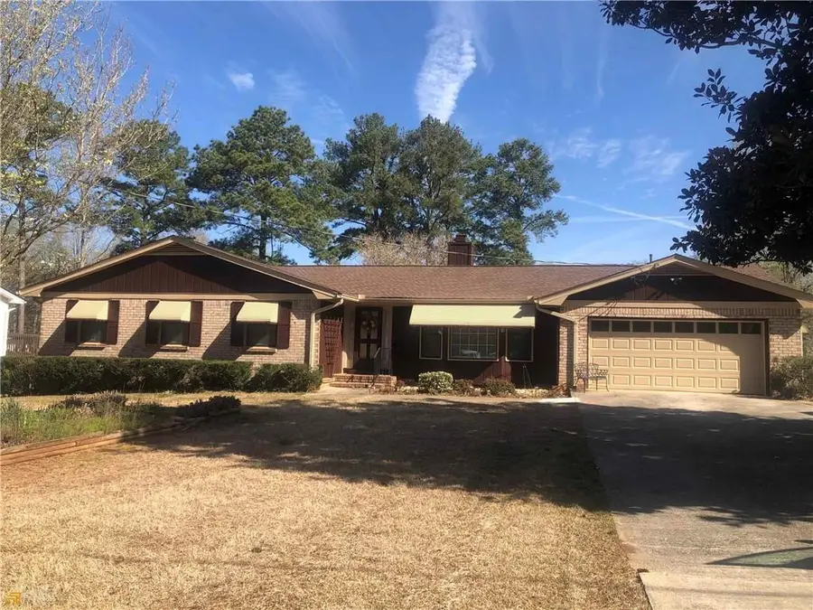 2160 Pinewood Drive, Covington, GA 30016 - #2