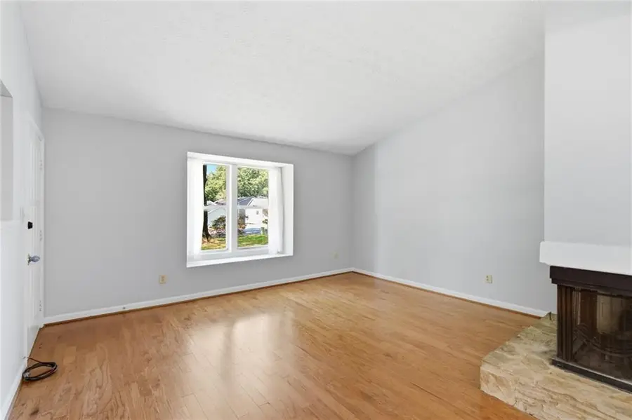 693 Brandlwood Way Nw, Lilburn, GA 30047 - #3