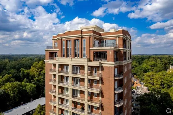 2724 Peachtree Road Nw #Upper Penthouse, Atlanta, GA 30305