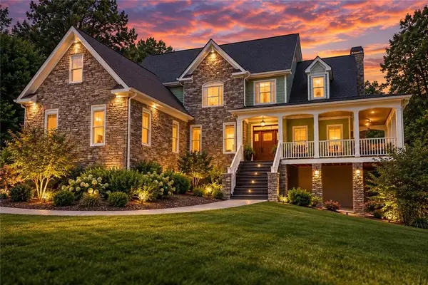 125 Costleys Bridge Drive, Oxford, GA 30054