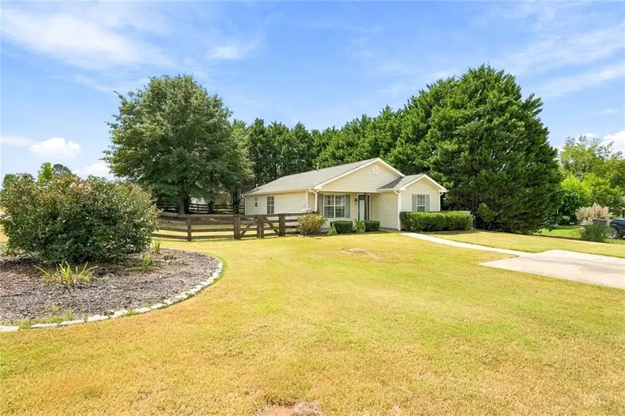 306 Dove Point, Social Circle, GA 30025 - #2