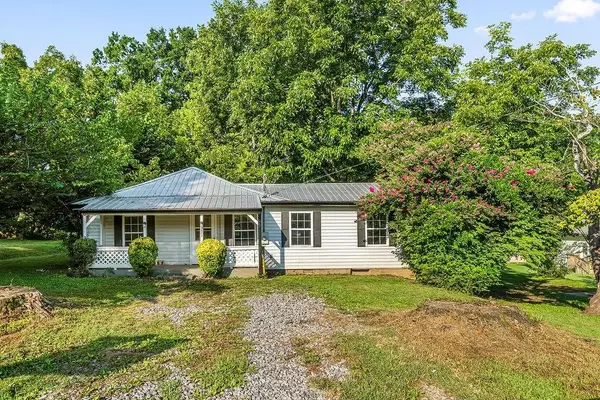 271 South Avenue, Fairmount, GA 30139