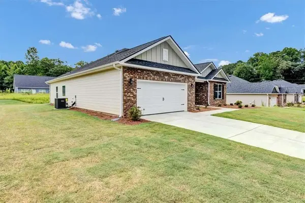 313 Angela Avenue, Bowdon, GA 30108