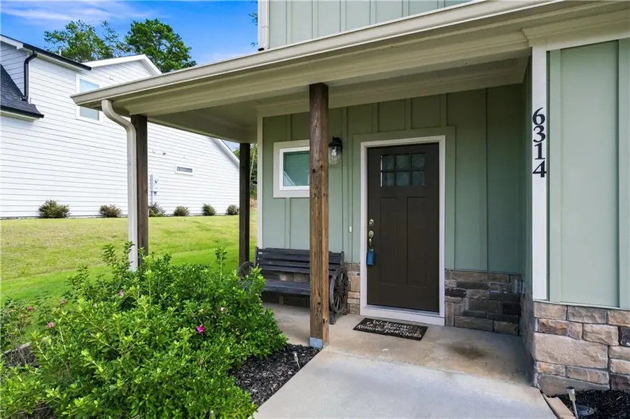 6314 Woodland Station Drive, Lula, GA 30554 - #2