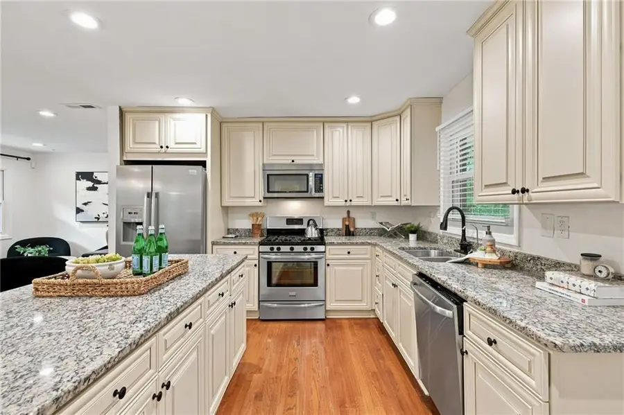 3095 Hollywood Drive, Decatur, GA 30033 - #3