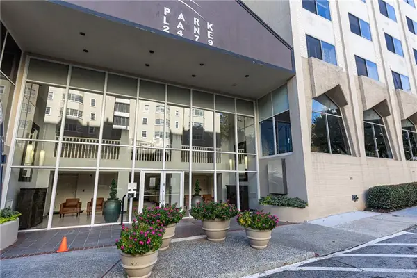 2479 Peachtree Road Ne #1706, Atlanta, GA 30305