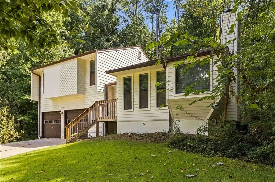 1967 Kelvin Drive, Lawrenceville, GA 30043 - #2