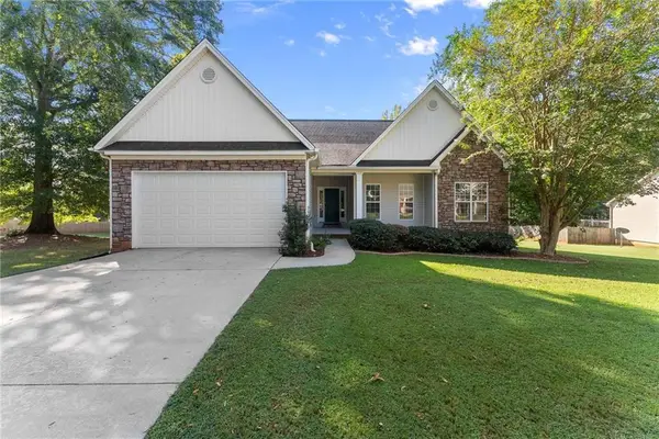 27 Woods Way, Jefferson, GA 30549