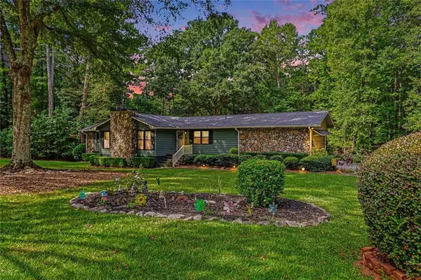 63 Palmetto Pines Road, Palmetto, GA 30268