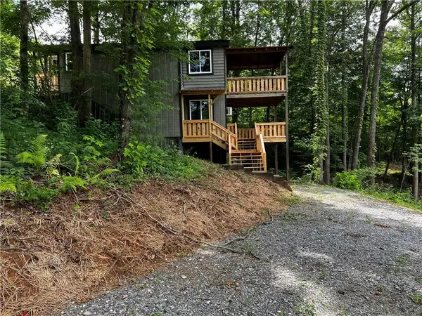 328 Back Pine Way, Ellijay, GA 30540