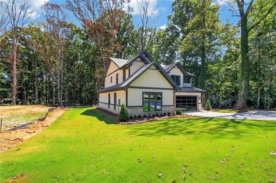5578 Lilburn Stone Mountain Road, Stone Mountain, GA 30087 - #2