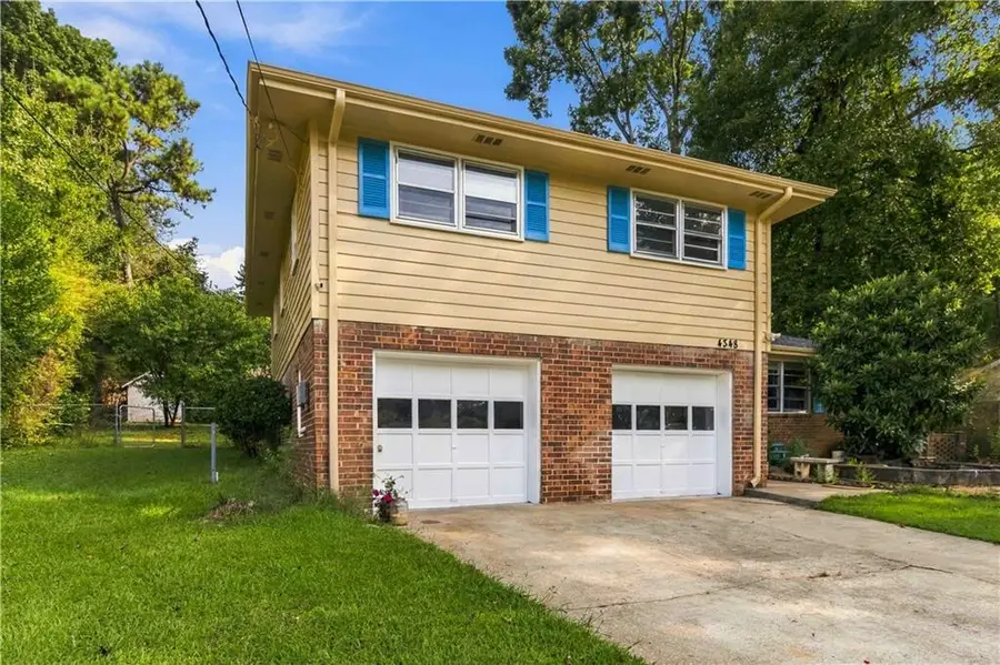 4348 Executive Drive, Stone Mountain, GA 30083 - #3
