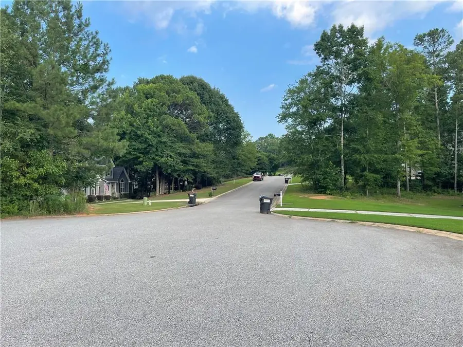 180 Smokey Ridge Drive, Newnan, GA 30263 - #2