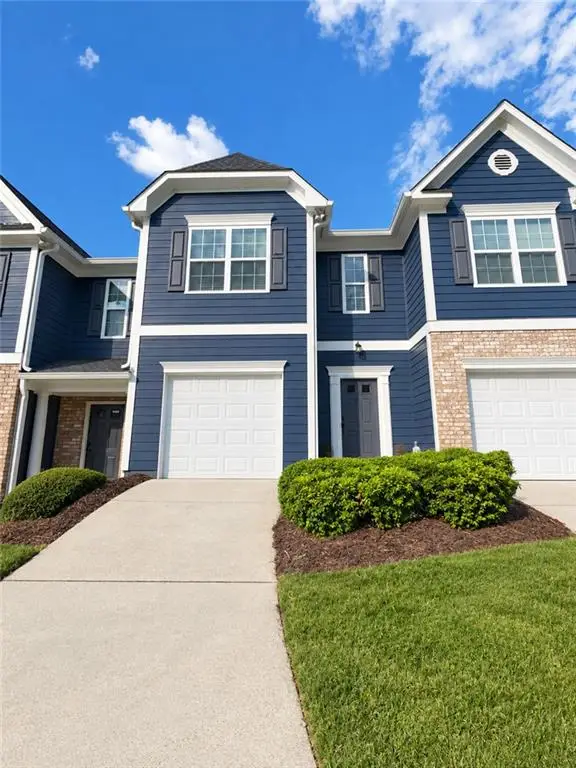 6608 Splashwater Drive, Flowery Branch, GA 30542