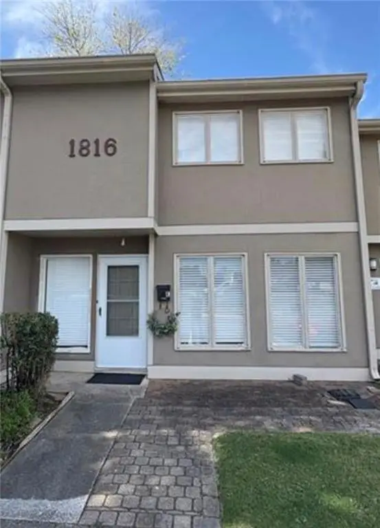 1816 Ashborough Road Se #E, Marietta, GA 30067