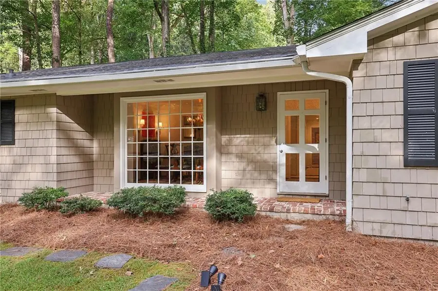2970 Mornington Drive Nw, Atlanta, GA 30327 - #2