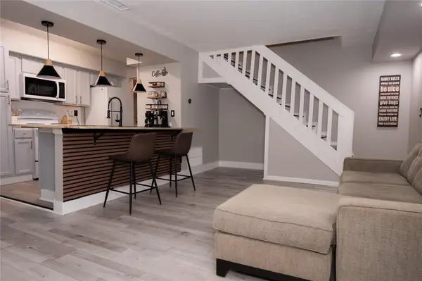 1384 Old Coach Road Sw, Marietta, GA 30008