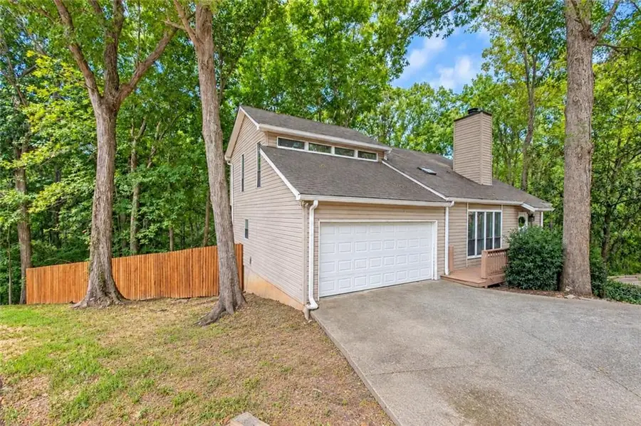 638 Green Valley Drive Se, Smyrna, GA 30082 - #2