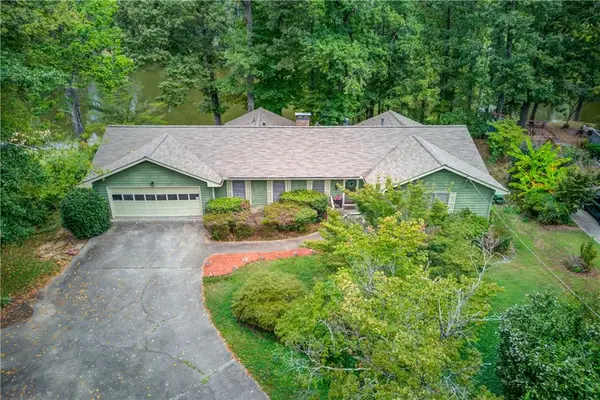 4258 Rocky Ledge Way, Snellville, GA 30039