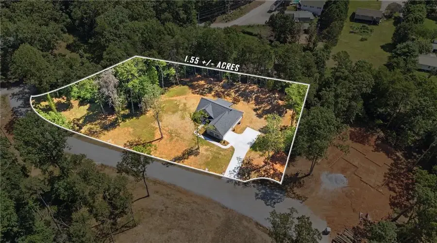 180 Edwards Road, Clarkesville, GA 30523 - #2