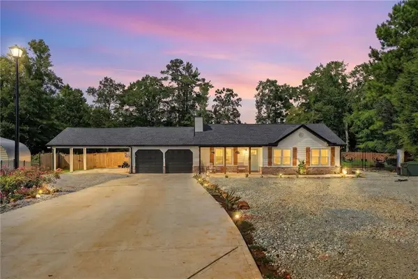 3020 Raymonds Drive, Loganville, GA 30052