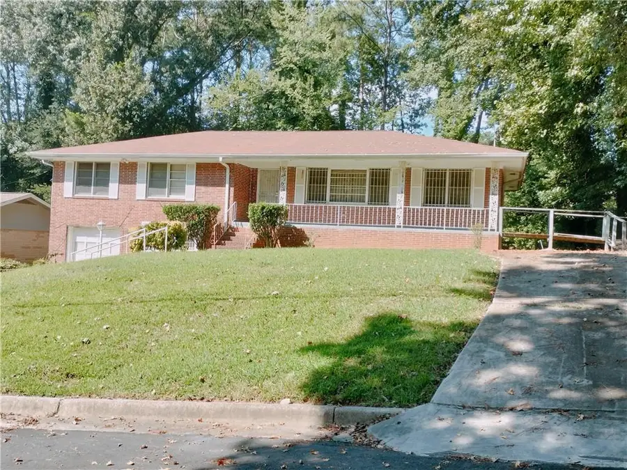 2641 Hedgewood Lane Nw, Atlanta, GA 30311 - #2