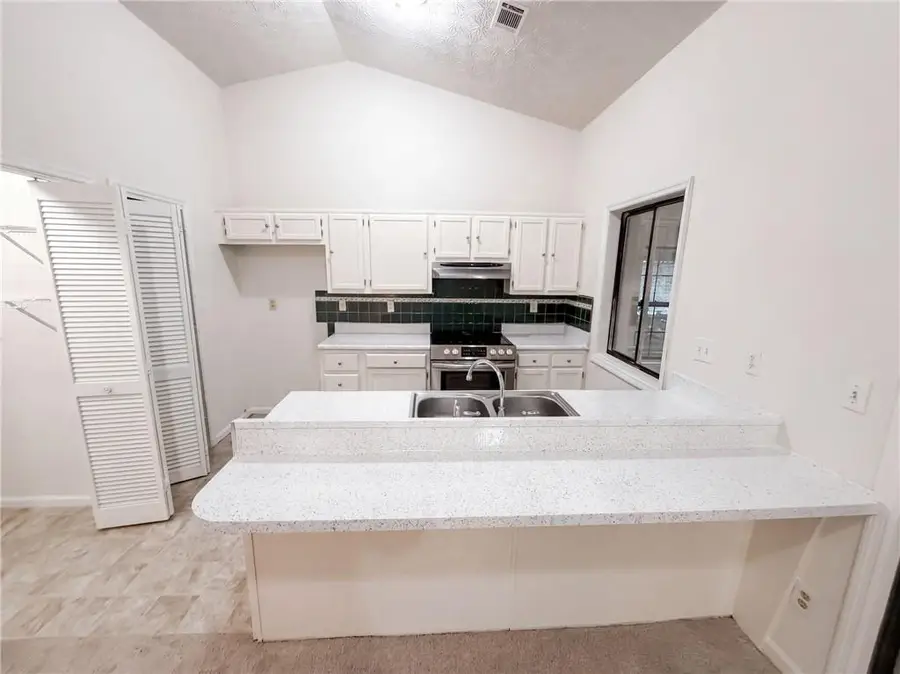 5330 Garvey Drive, Fairburn, GA 30213 - #2