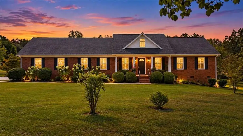 2572 Kingston Highway, Rome, GA 30161 - #1