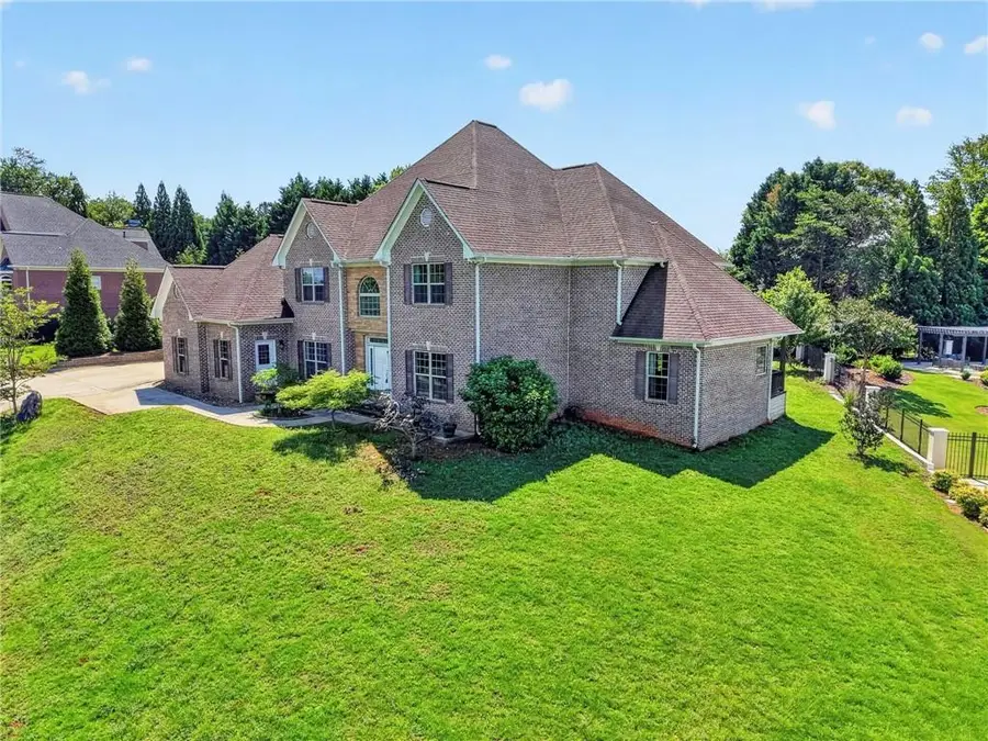 2204 Sidney Drive, Gainesville, GA 30506 - #2