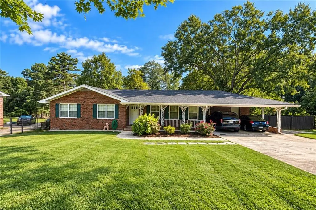304 Fayetteville Road, Fairburn, GA 30213 - #1