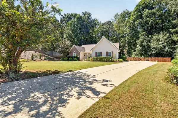 4692 Devencrest Lane, Buford, GA 30519