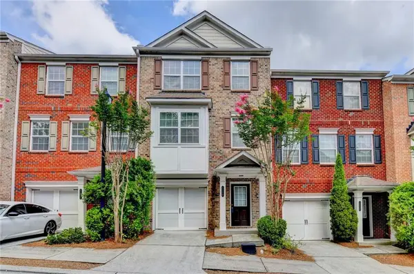 2214 Landing Walk Drive, Duluth, GA 30097
