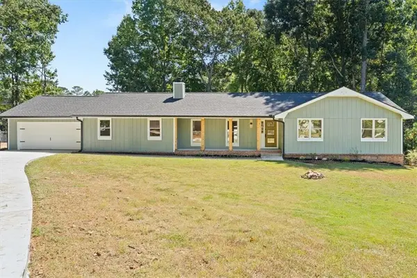 2177 E Chester Circle Se, Conyers, GA 30013