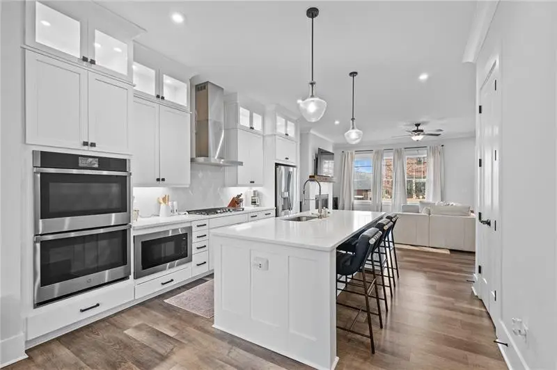 730 Elmwood Way, Roswell, GA 30075 - #1