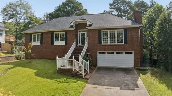 1802 Hunters Glen Ne, Marietta, GA 30062