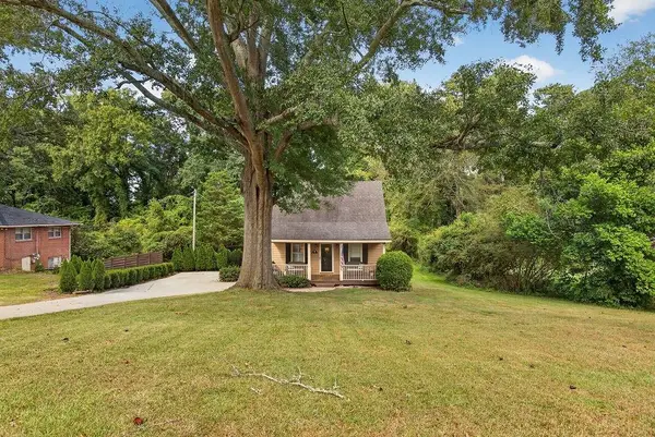 200 1/ Pine Street, Barnesville, GA 30204