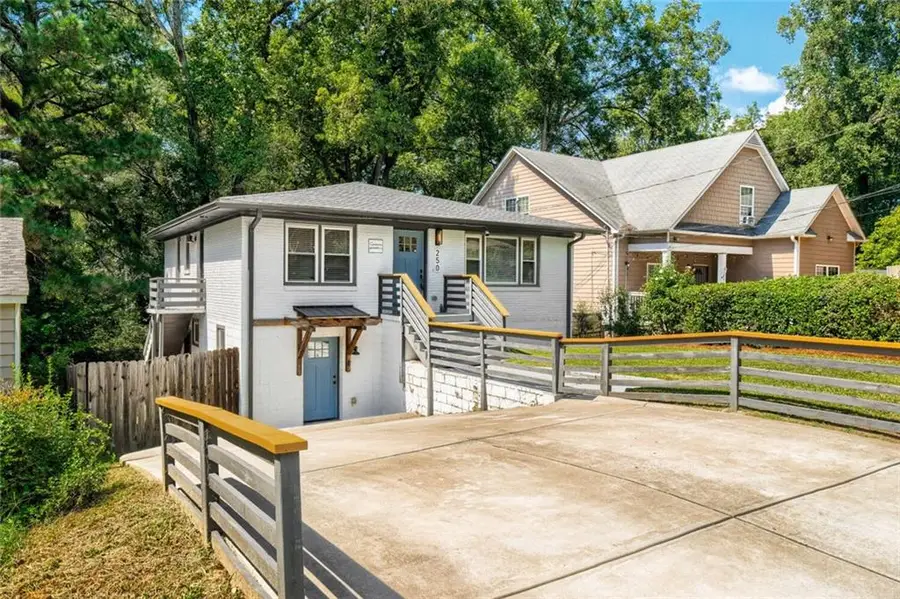250 Holly Road Nw, Atlanta, GA 30314 - #2