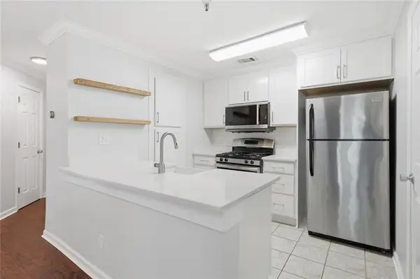 2068 River Heights Walk Se, Marietta, GA 30067