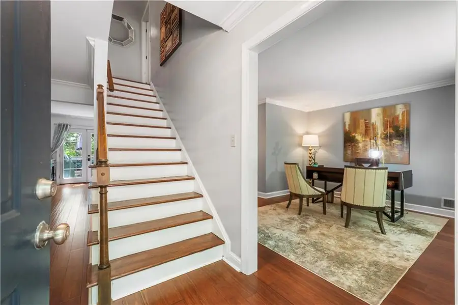 2220 Defoors Ferry Road Nw, Atlanta, GA 30318 - #2