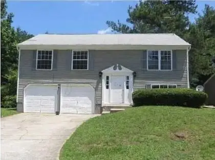 5318 Tracey Drive, Stone Mountain, GA 30088 - #1