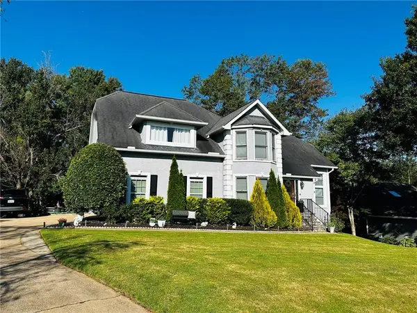 120 Glenclairn Court, Roswell, GA 30076