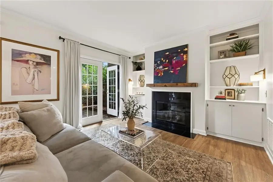 26 Old Ivy Square Ne #26, Atlanta, GA 30342 - #3