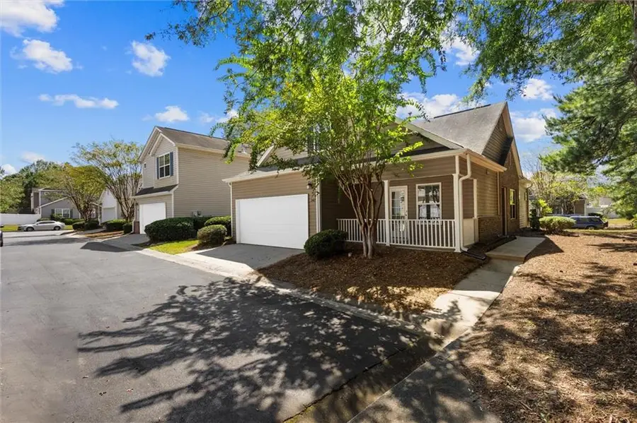 242 Hiawassee Drive, Woodstock, GA 30188 - #2