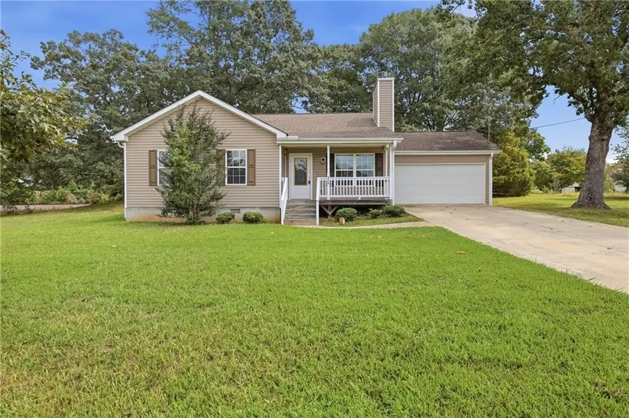 6214 Helen Street, Lula, GA 30554 - #2