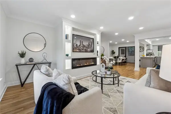 106 La Rue Place, Atlanta, GA 30327