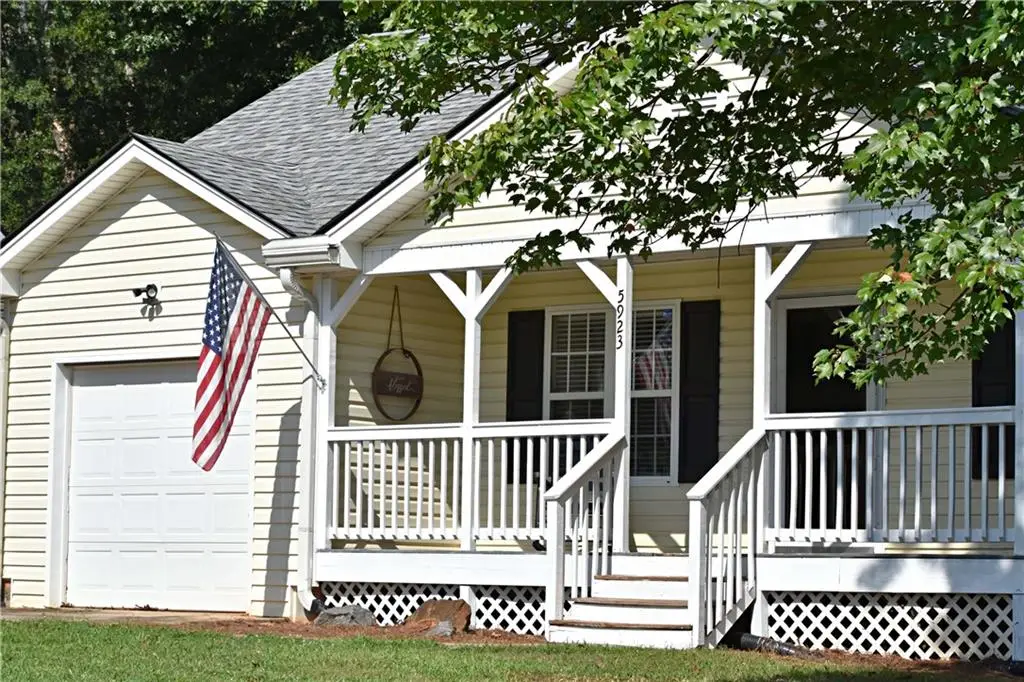 5923 Carter Street, Lula, GA 30554 - #1
